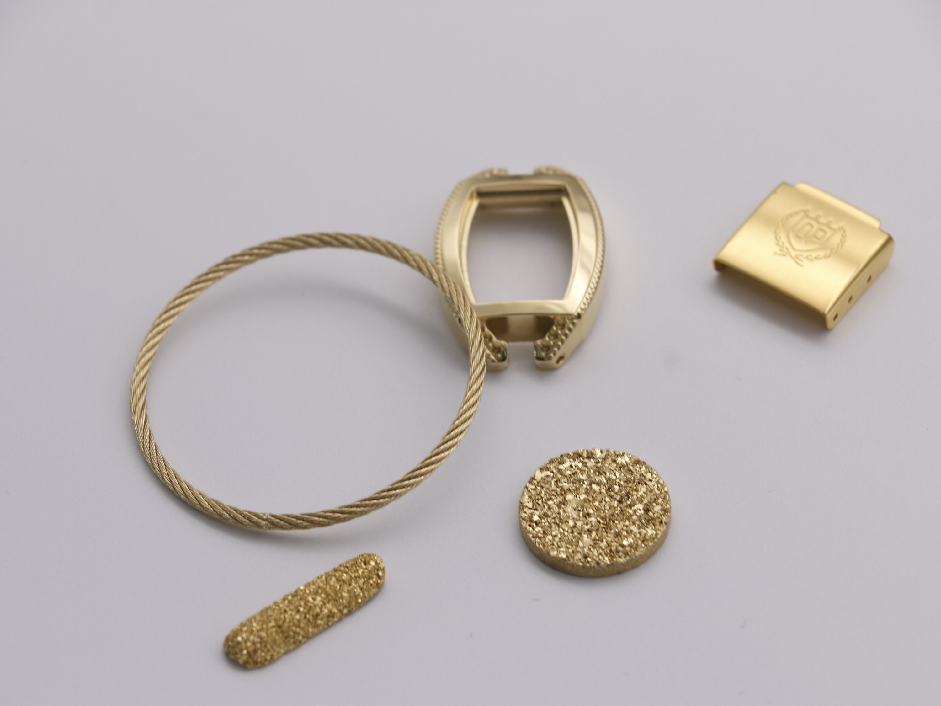 金色真空91香蕉影院在线观看